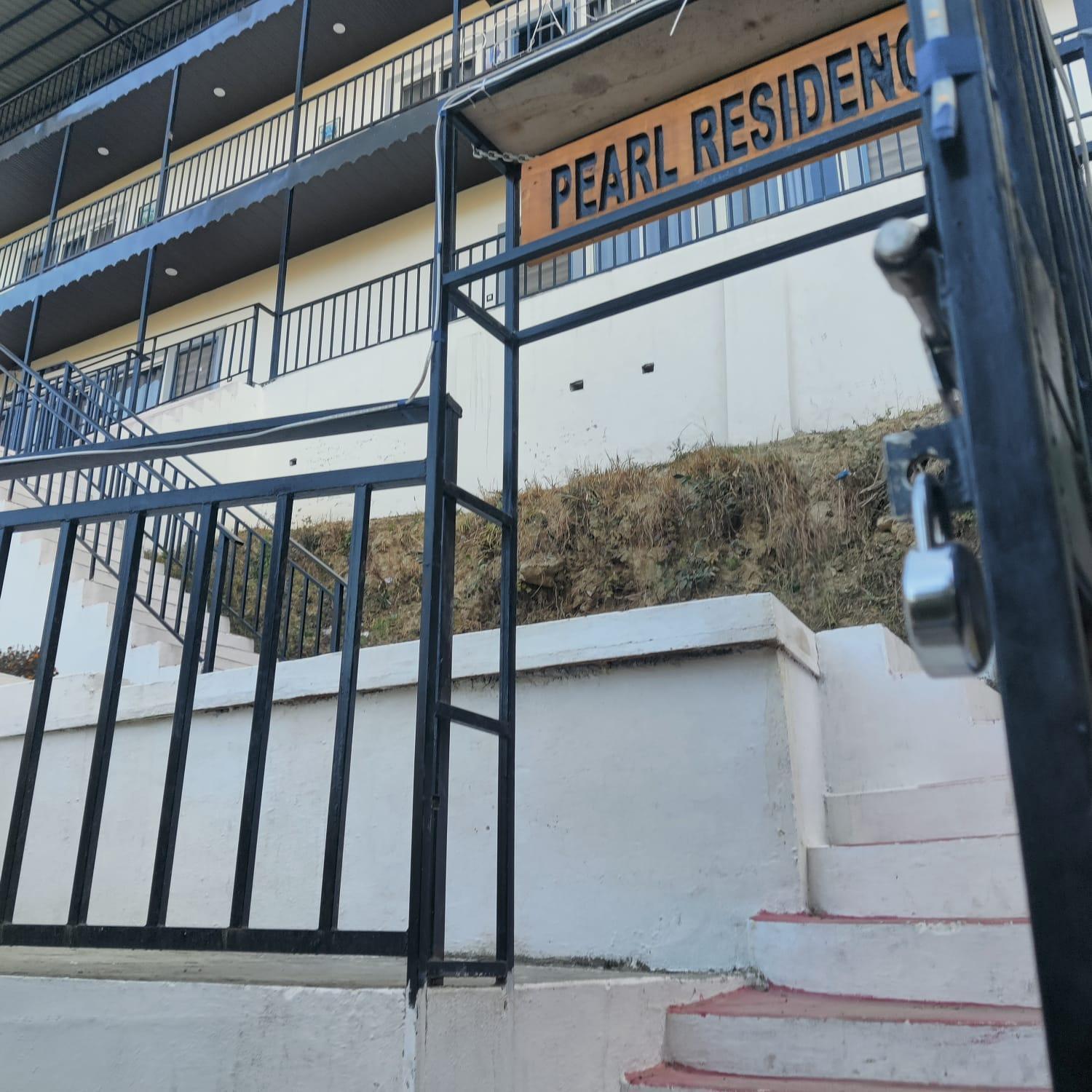 Hotel Pearl Residency Mukteshwar Kültér fotó
